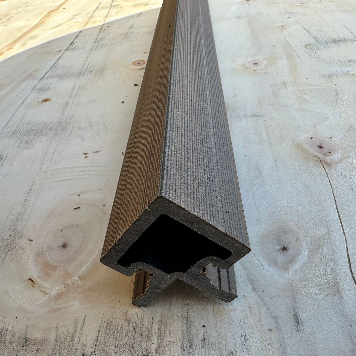 Composiet Hoekprofiel Golden Teak 290cm