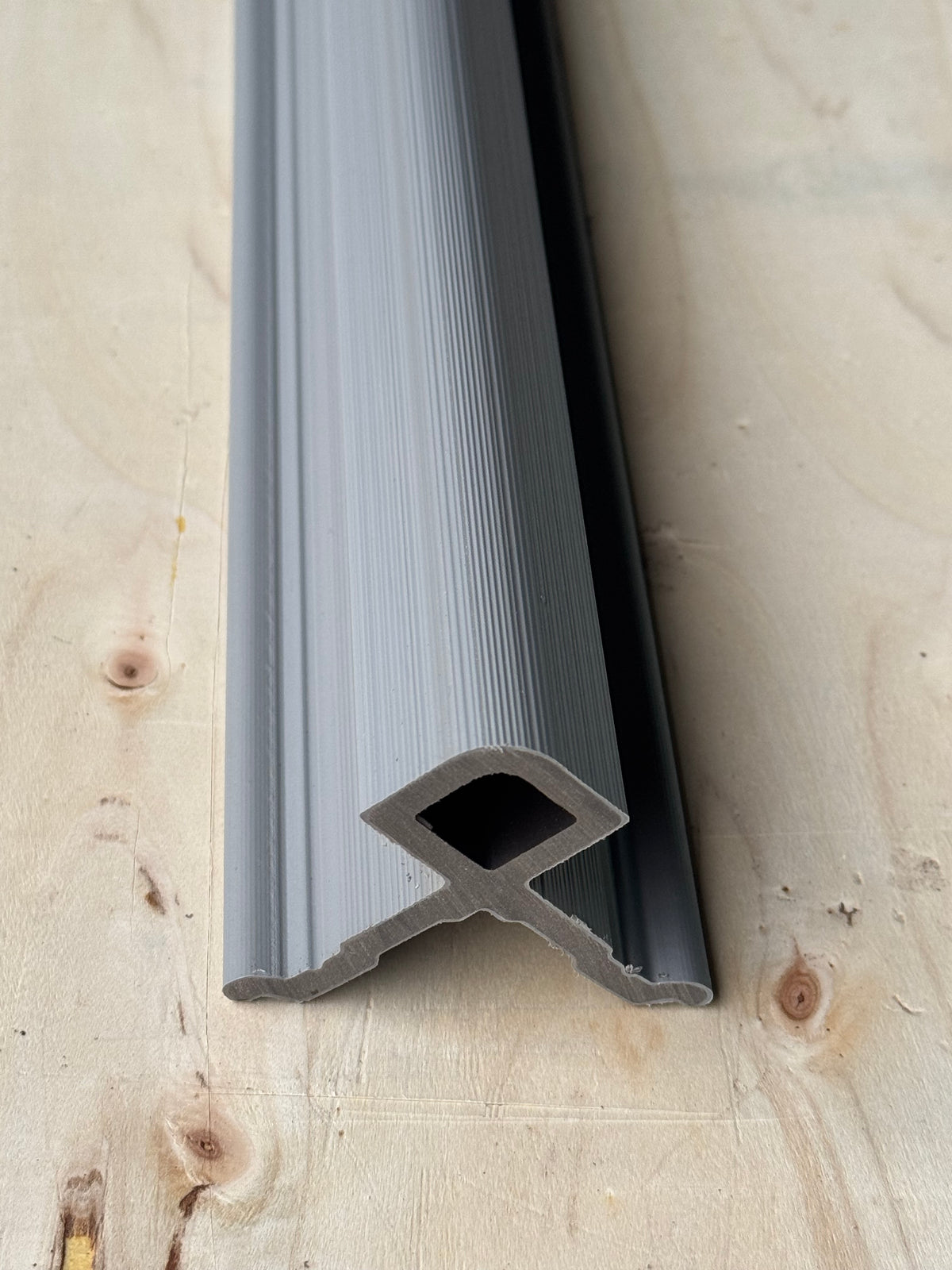 Hoekprofiel Ashwood 290cm