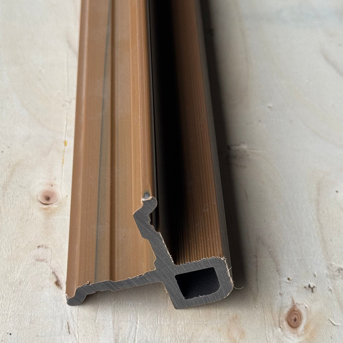 Hoekprofiel Teak 290cm en 390cm